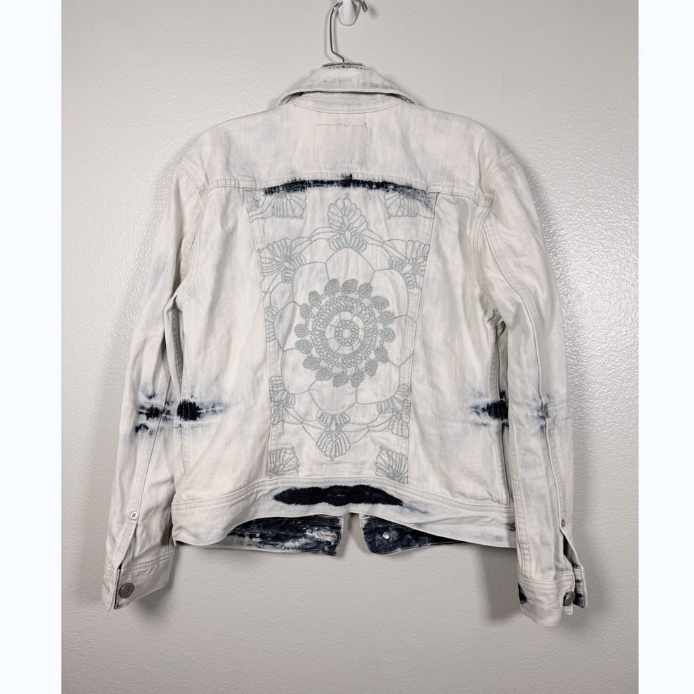 True Religion Embroidered Bleached Gigi Denim Jacket Small